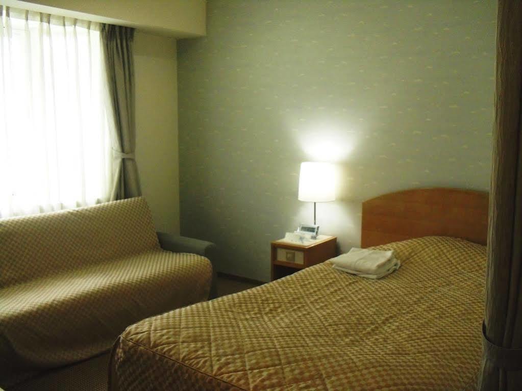 Hotel Harbour Йокосука Екстериор снимка