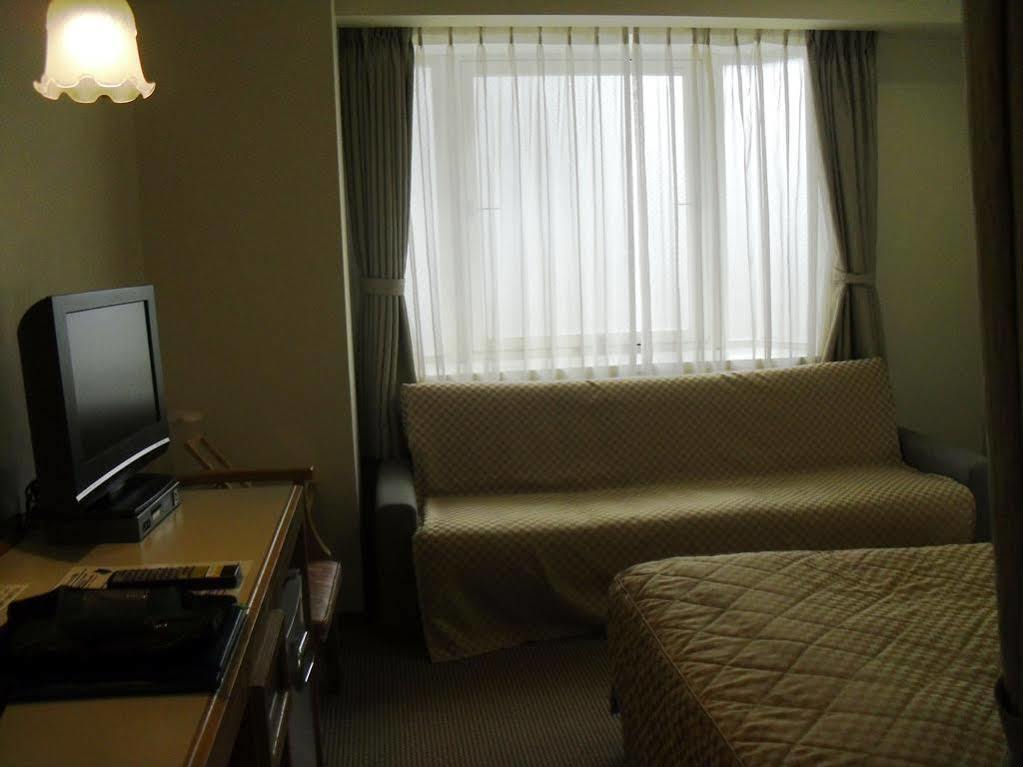 Hotel Harbour Йокосука Екстериор снимка